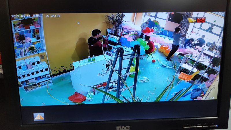 远程监控摄像头：揭秘其利与弊